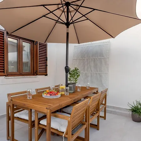 Apartment Kuca Za Odmor Belota Pag